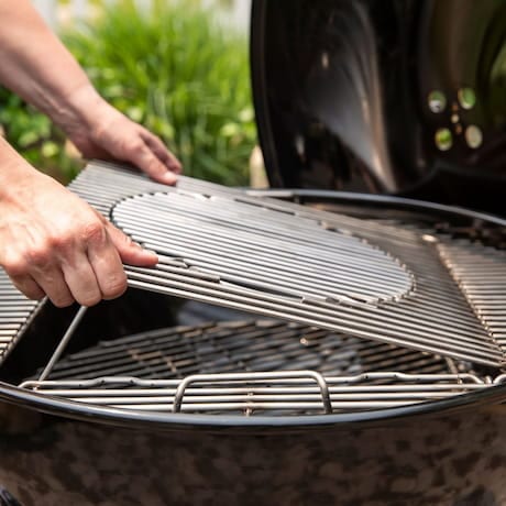 Weber Master-Touch 67 cm