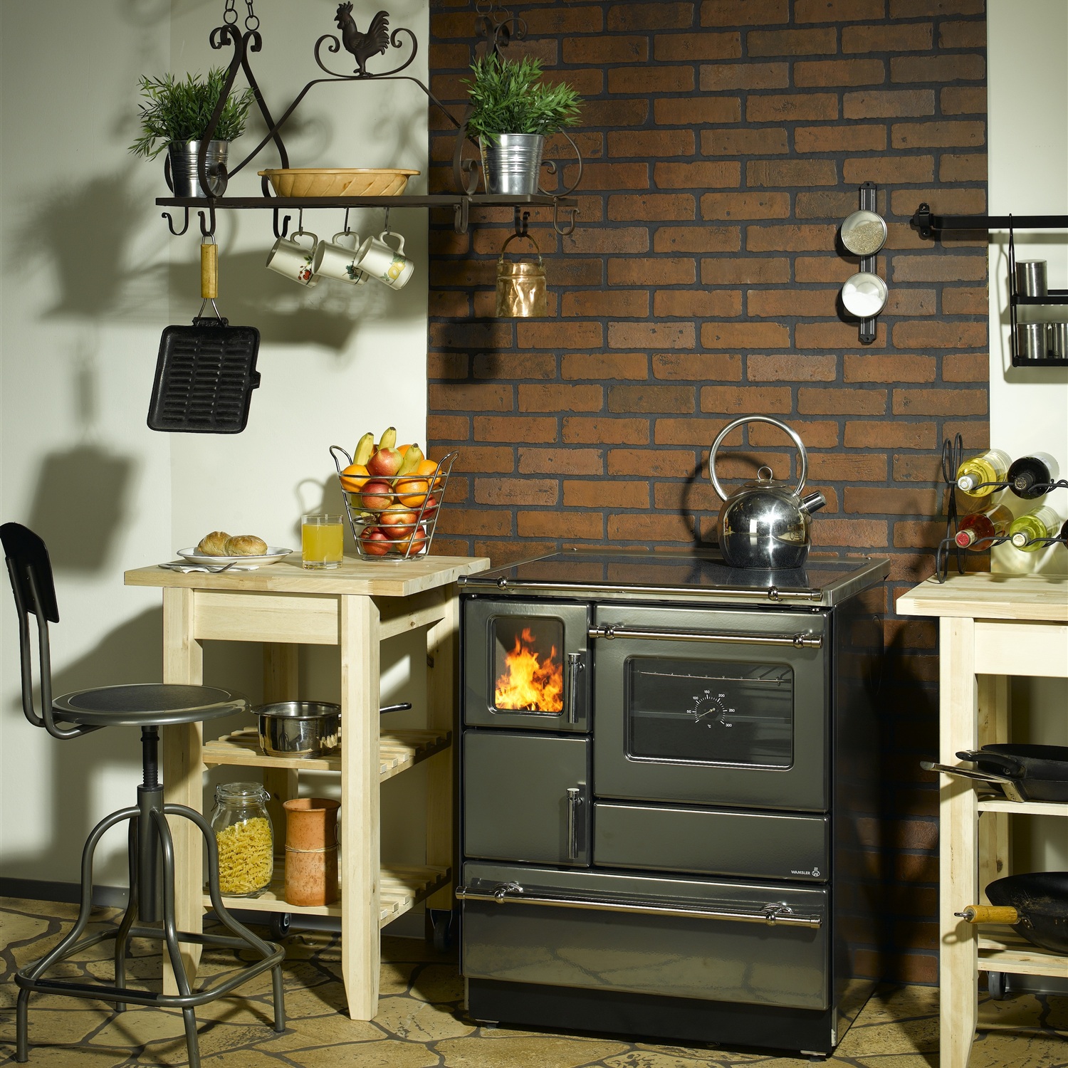 Wamsler K 128 F Cuisinière à bois à droite anthracite métallisé avec plaque en acier