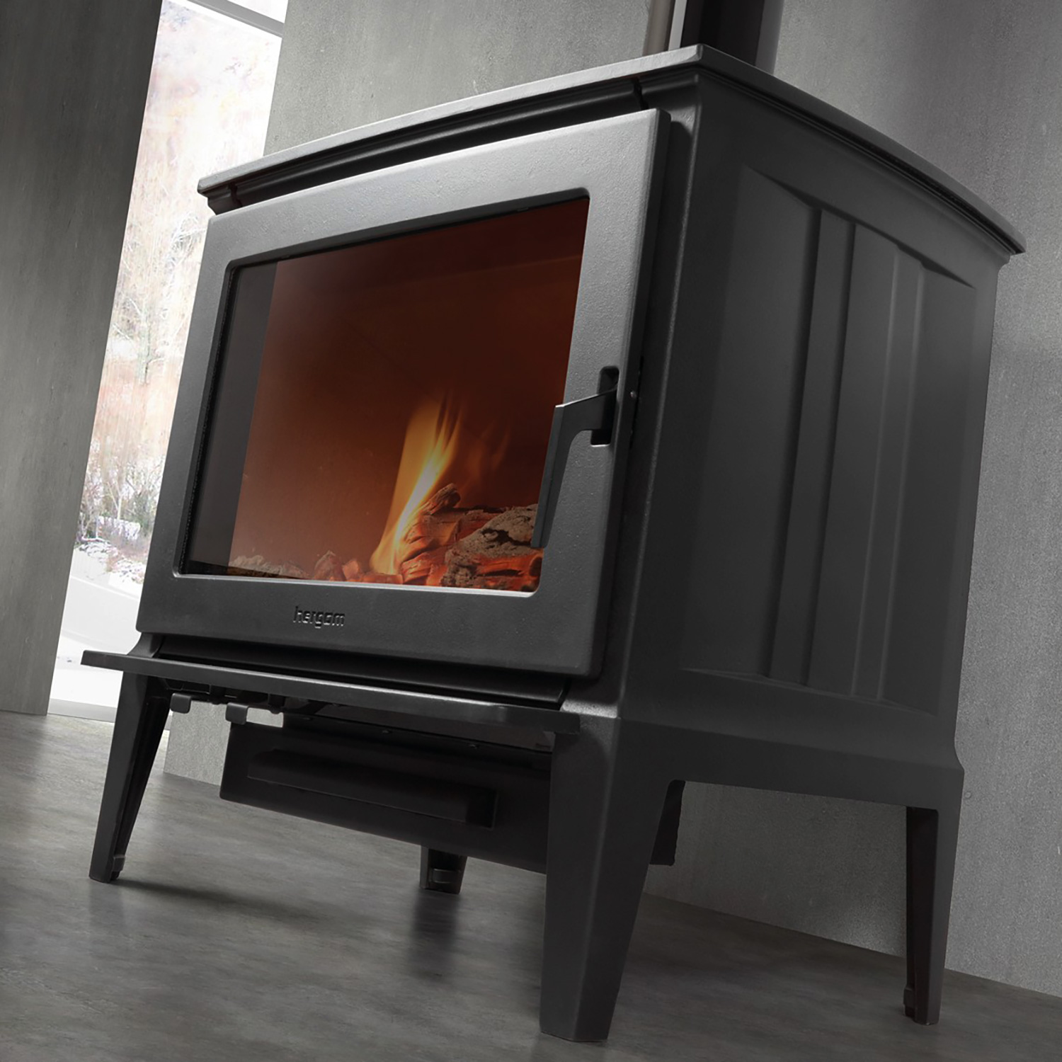 Poêle à bois Hergom E30 L en fonte noire