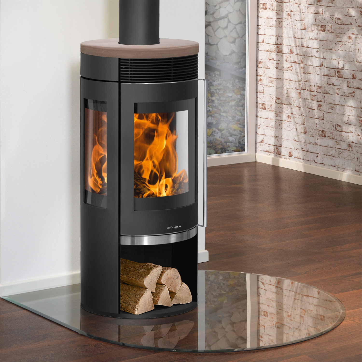 Oranier Rota TRE 2.0 Poêle à bois en acier noir avec plaque de recouvrement en céramique Grappa