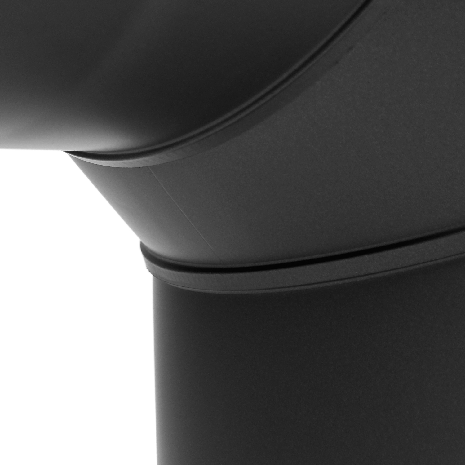 Coude de conduit de fumée Raik / Tuyau de poêle Coltherm double paroi avec isolation, diamètre 150 mm, 90°, Noir Coude de conduit de fumée Raik / Tuyau de poêle Coltherm double paroi avec isolation, diamètre 150 mm, 90°, Noir