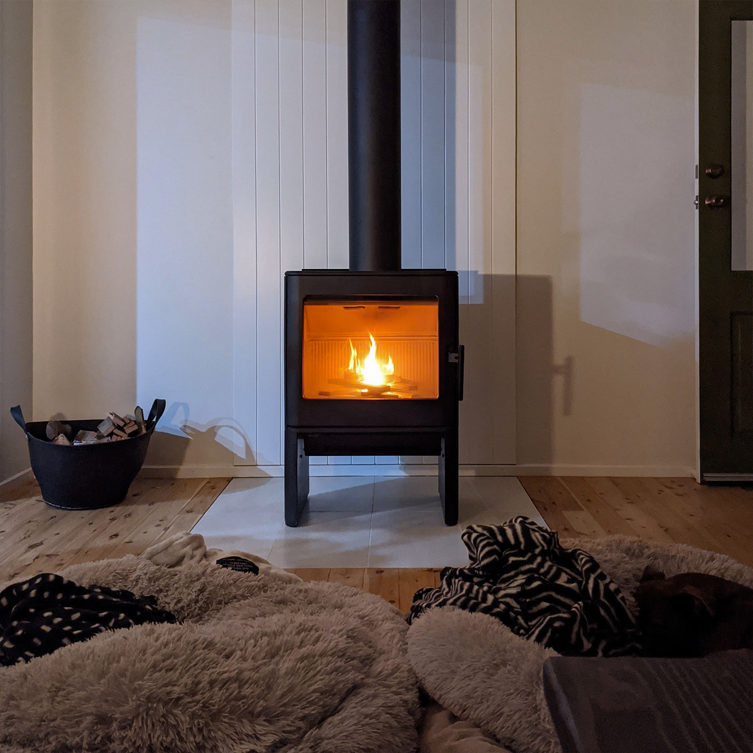 Poêle à bois Hergom E40 en fonte noire