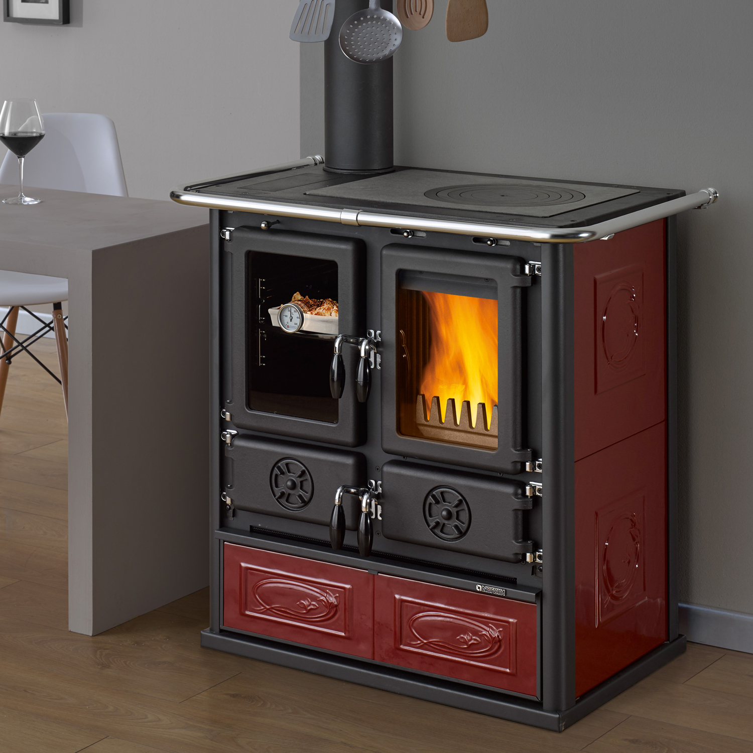 La cuisinière La Nordica Rosetta Sinistra 5.0 Céramique Liberty Bordeaux