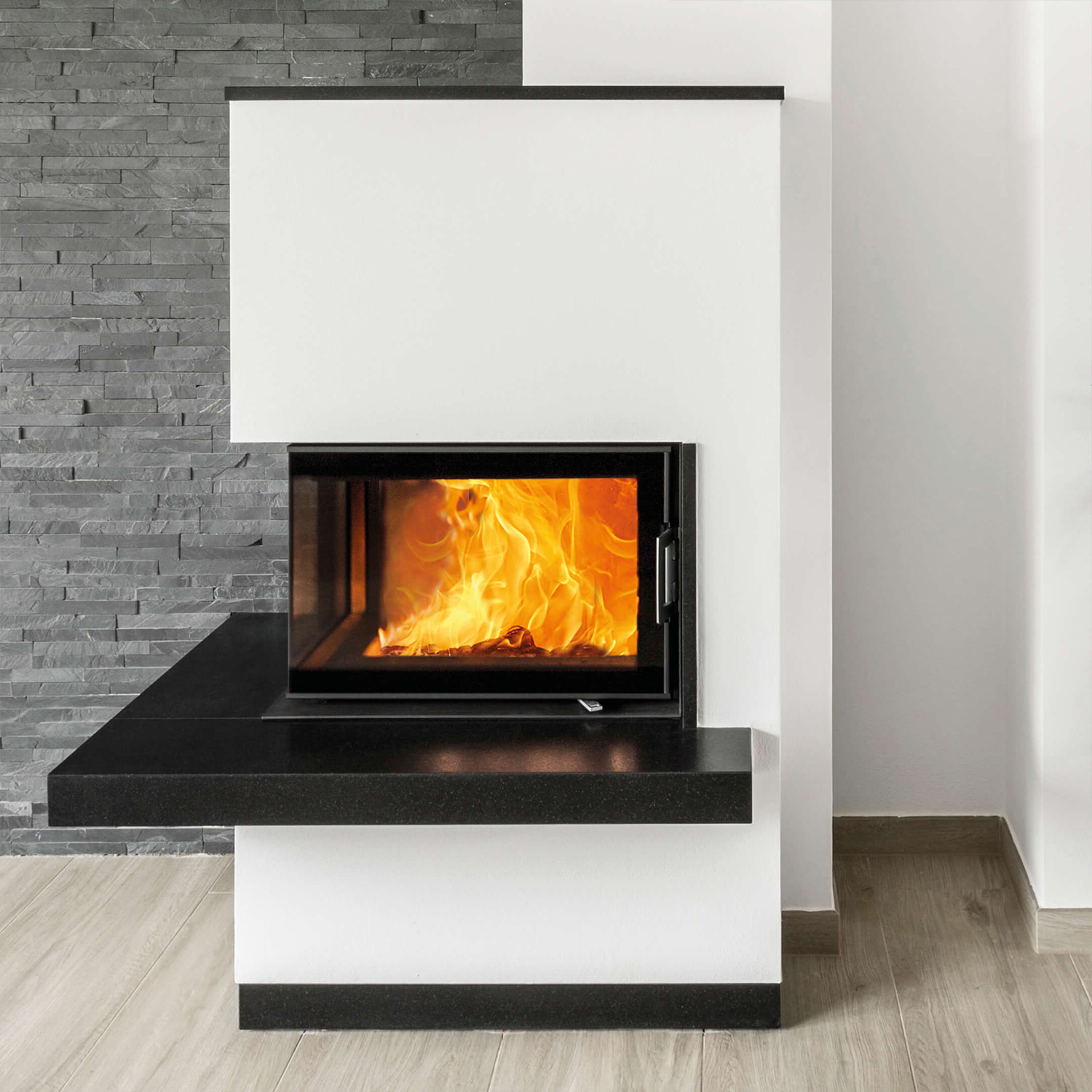 Austroflamm 63x40x42 K 2.0 Insert de cheminée angle gauche