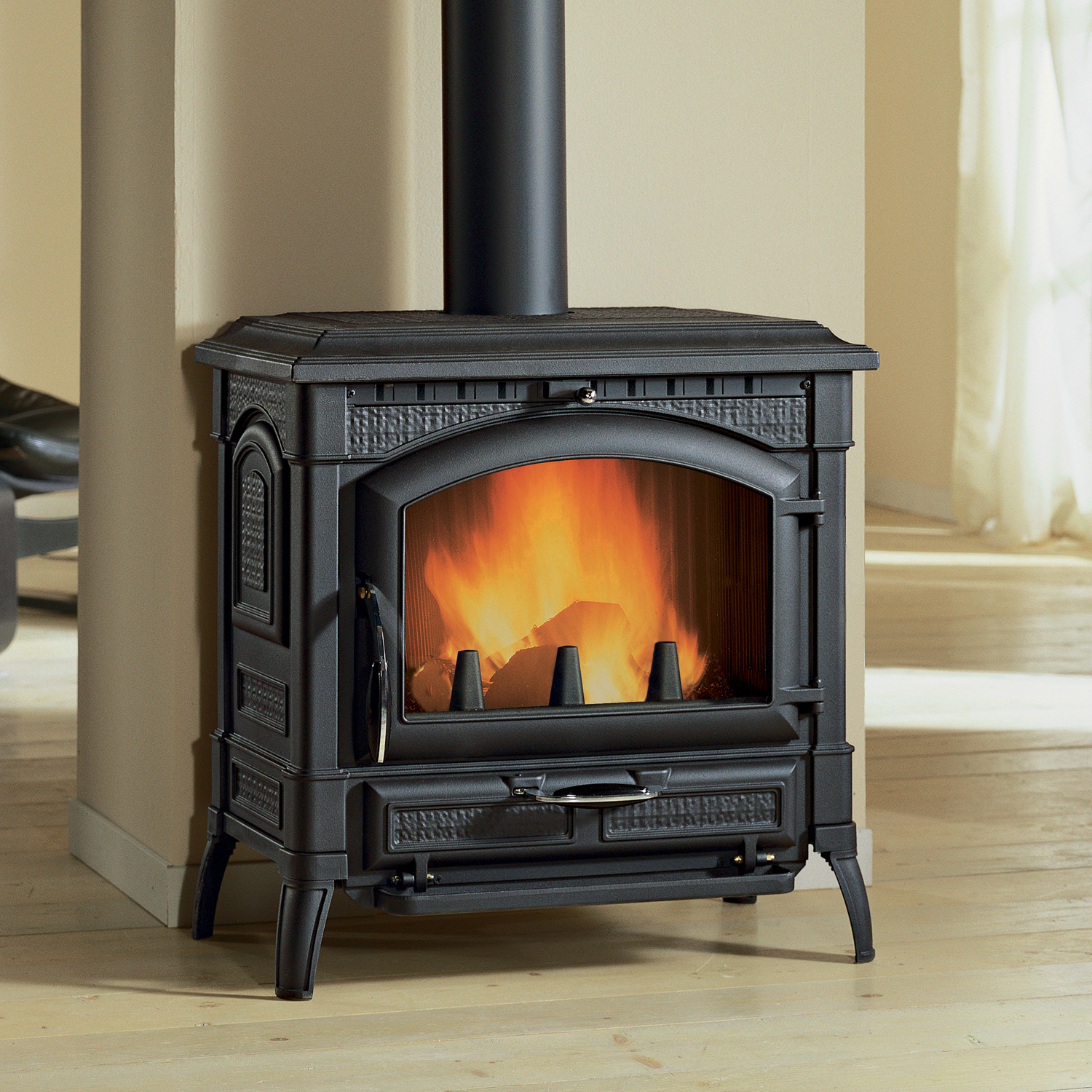 Poêle à bois avec échangeur d'eau La Nordica Termoisotta DSA Poêle à bois avec échangeur d'eau La Nordica Termoisotta DSA