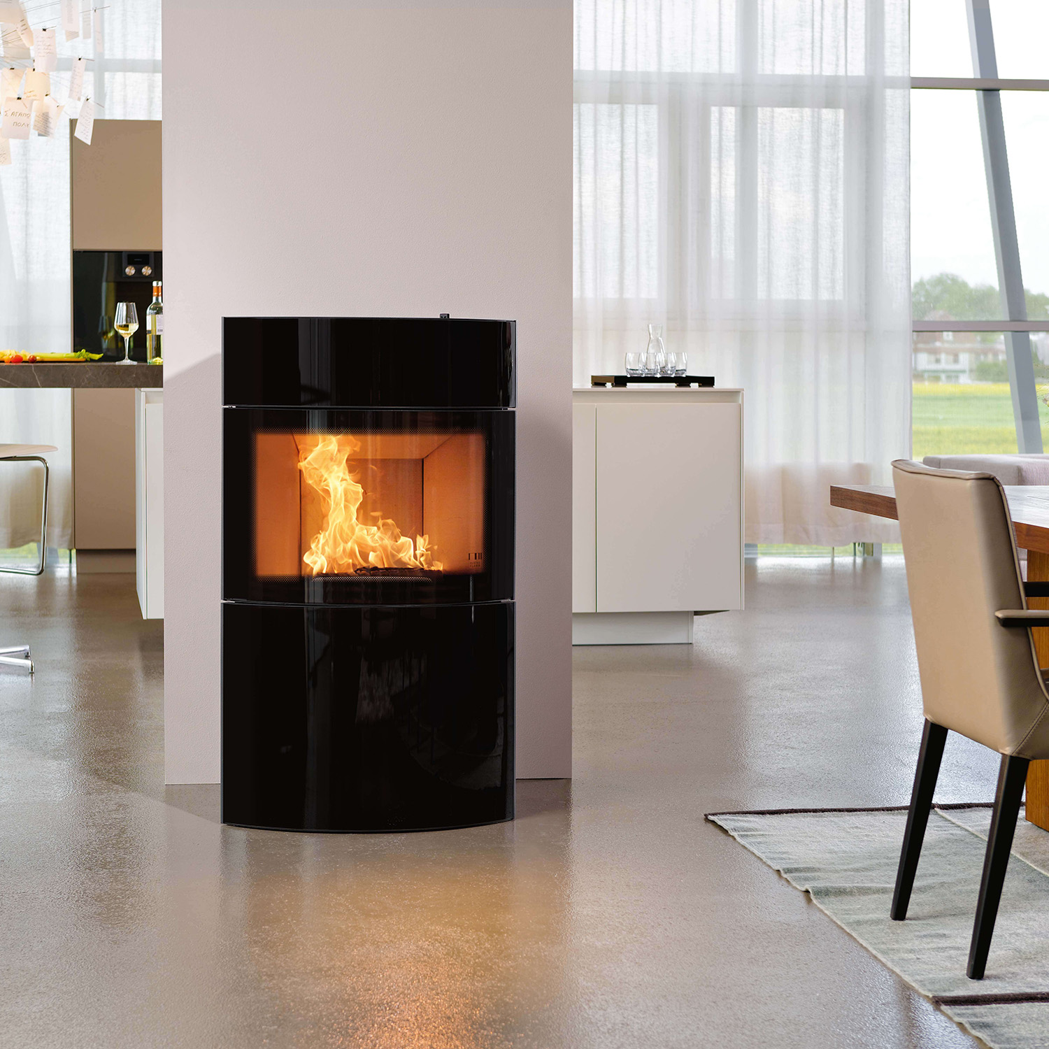 Austroflamm Fynn Xtra 2.0 Poêle à bois Acier / Verre Noir