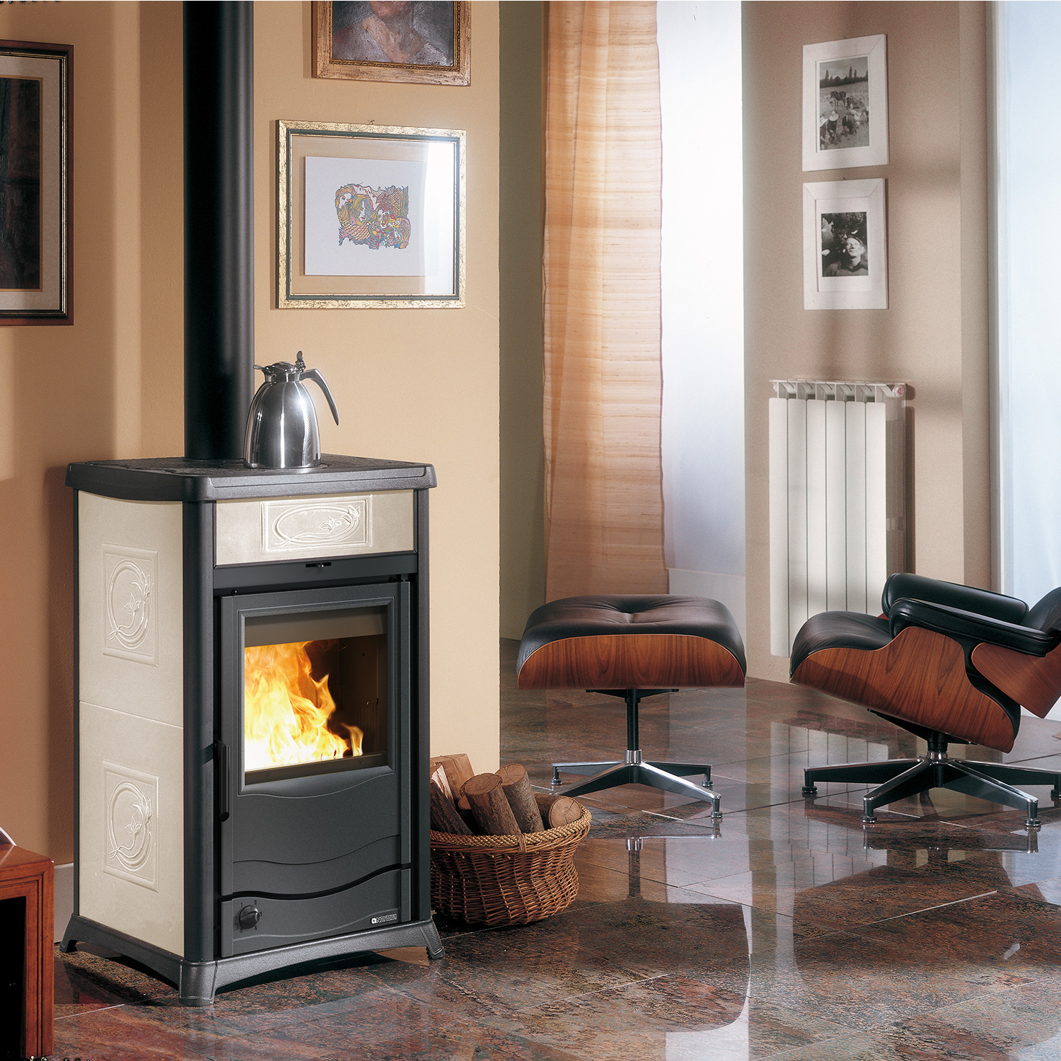 La Nordica Termorossella Plus EVO DSA 4.0 Poêle à bois hydraulique Liberty Panna