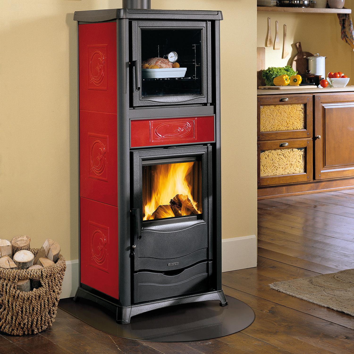 La Nordica Termorossella Plus Forno DSA 16 poêle à bois bouilleur Liberty Bordeaux