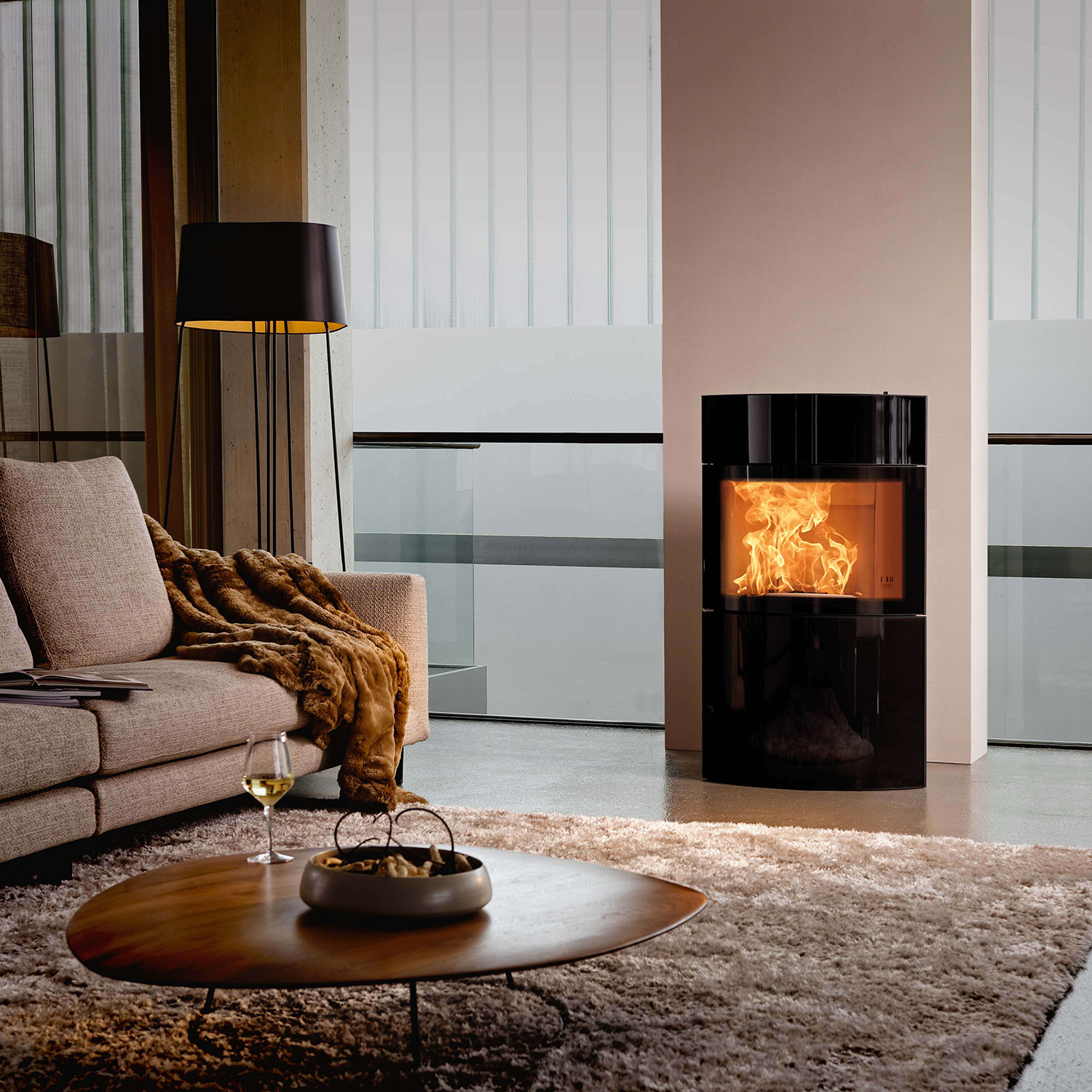 Austroflamm Fynn Xtra 2.0 Poêle à bois Acier / Verre Noir