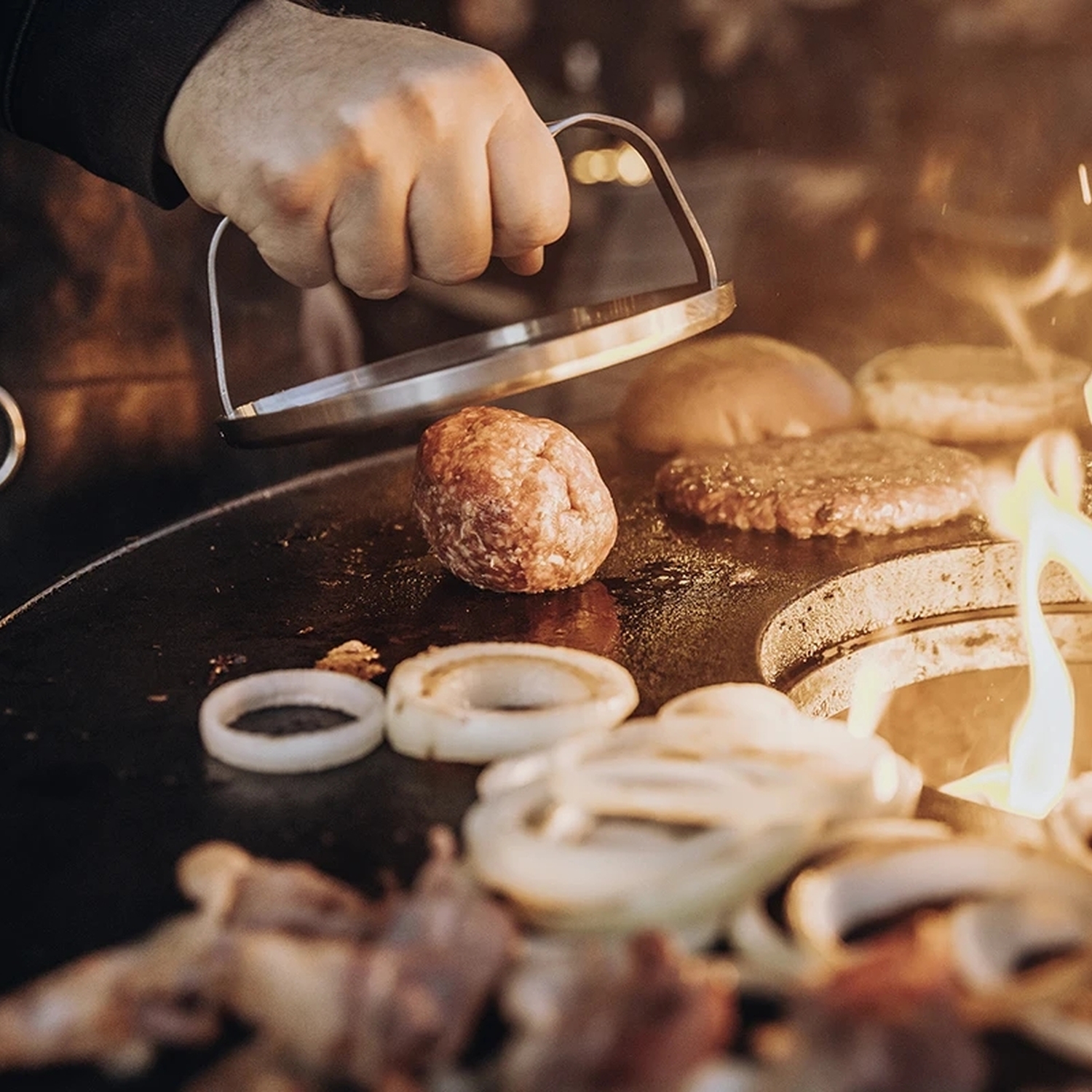 Moesta Simple presse à burger / smasher à burger inox Ø 18 cm Moesta Simple presse à burger / smasher à burger inox Ø 18 cm