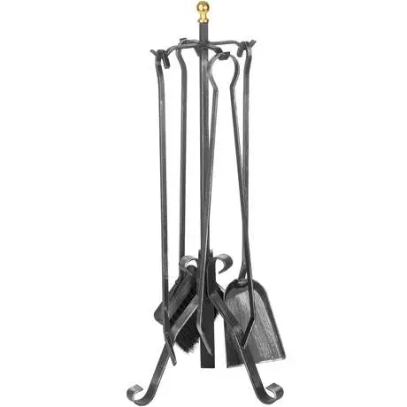 Ensemble d’accessoires de cheminée en métal avec divers outils.