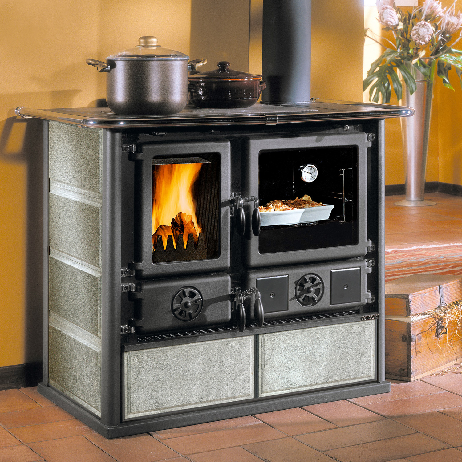 La Nordica Rosa 16 Petra cuisinière à bois pierre naturelle