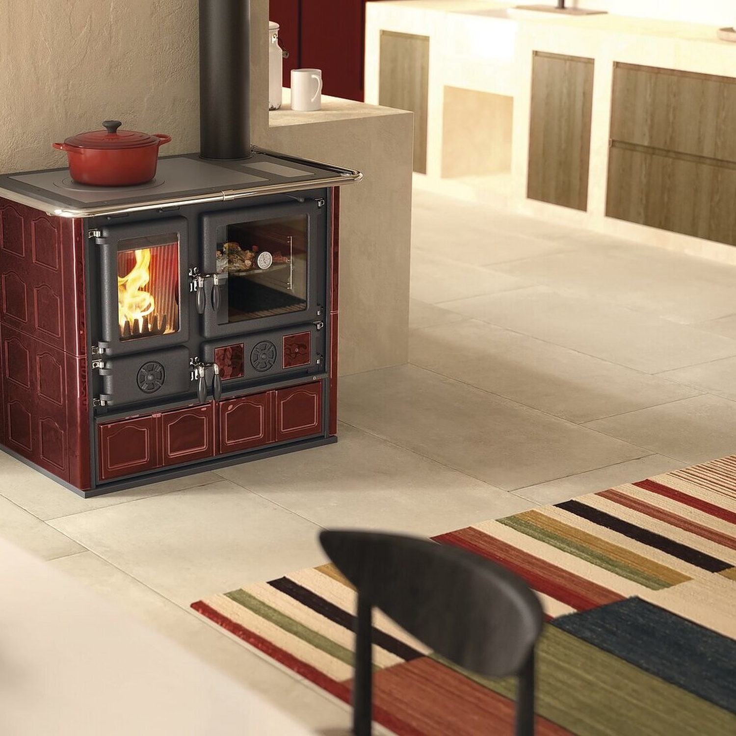 La Nordica ROSA.16 Majolique - rouge bordeaux cuisinière à bois