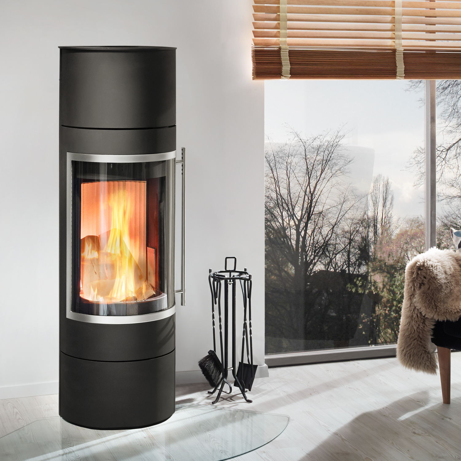 Olsberg Pular PowerBloc! Poêle à bois compact noir avec cadre décoratif chromé