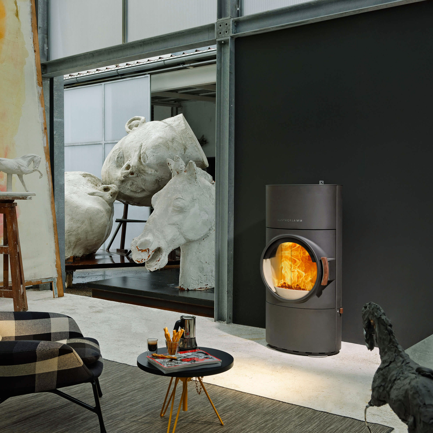 Austroflamm Clou Xtra poêle à bois en acier gris fonte RR en haut ou à l'arrière