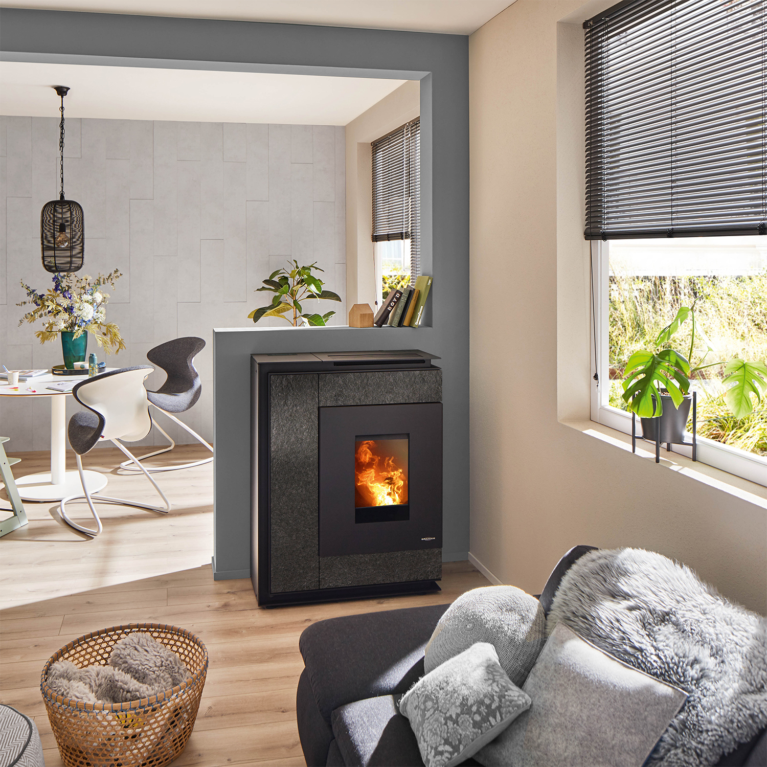 Oranier Boreas II poêle à granulés acier noir / pierre frittée ardoise, tuyau de fumée arrière