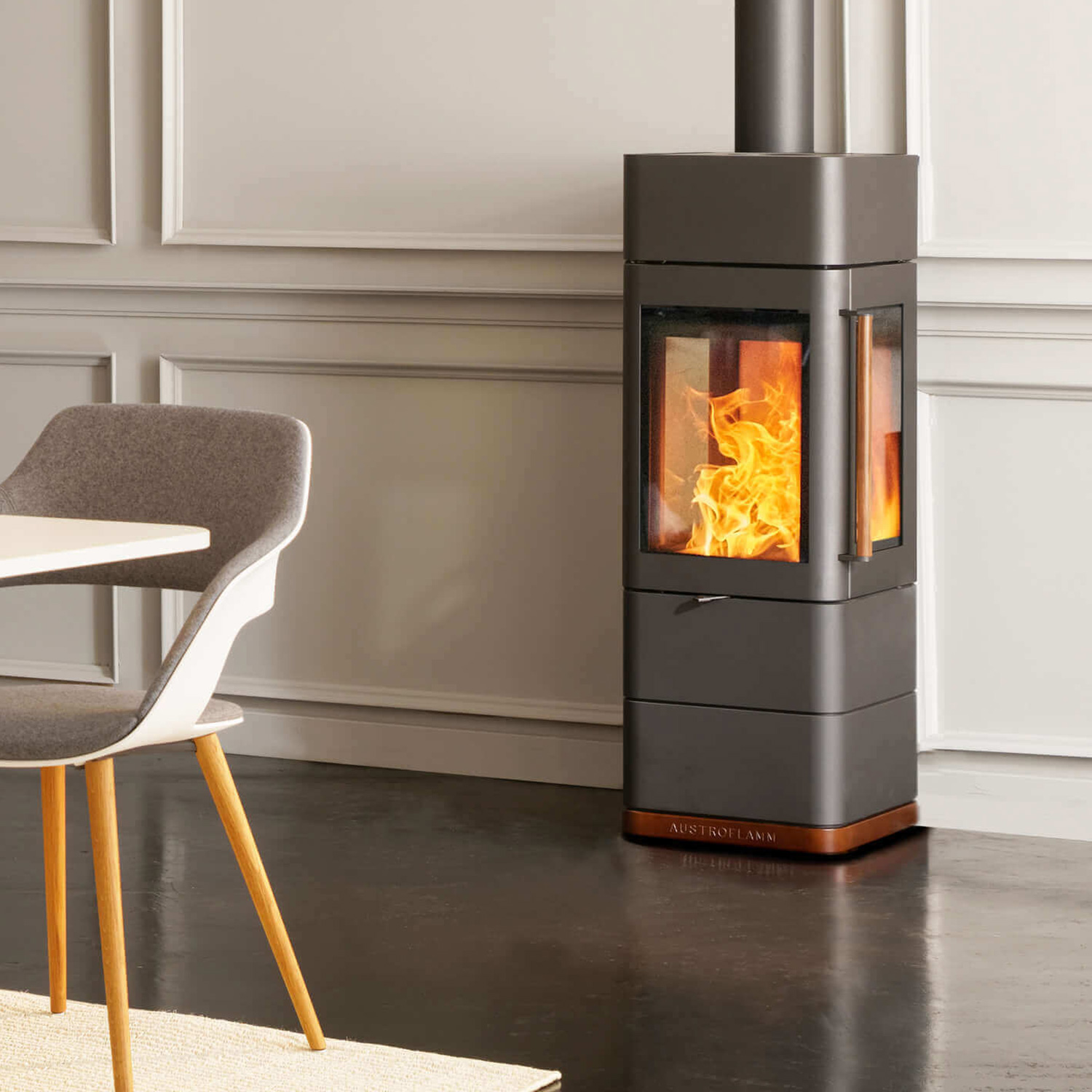 Austroflamm Ivy 2.0 poêle à bois en acier noir + 1 m³ de bois de chauffage gratuit Austroflamm Ivy 2.0 poêle à bois en acier noir + 1 m³ de bois de chauffage gratuit
